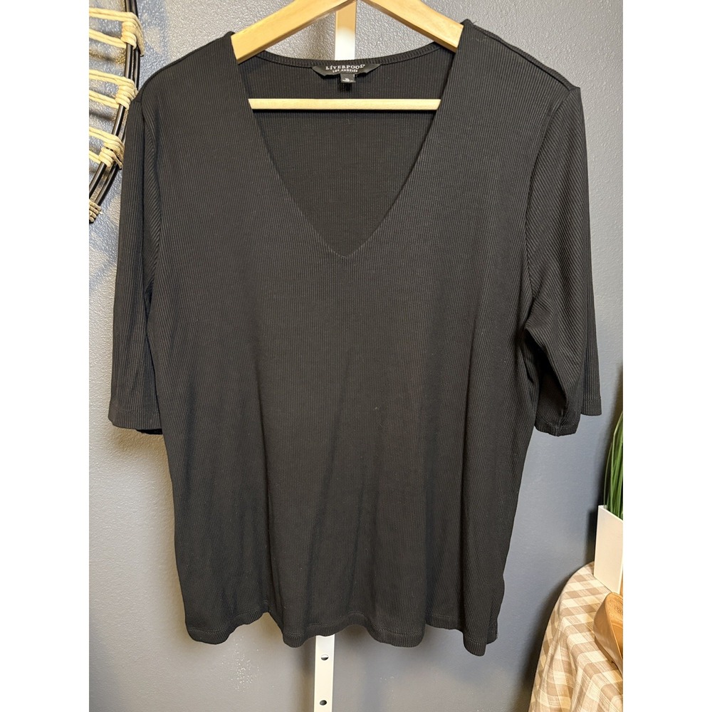 LIVERPOOL Double Layer Black V-neck  1/2 Sleeve Knit Top XL